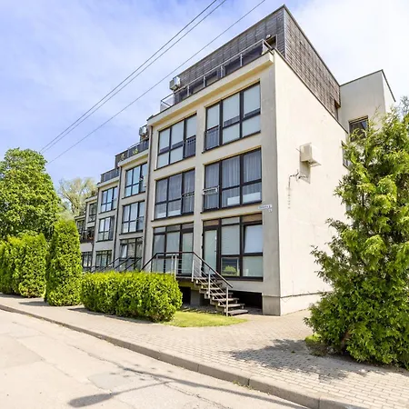 Apartamentai Vasara Apartment *